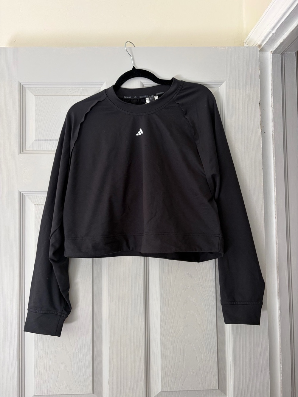 Adidas Black Cropped split back cover up top